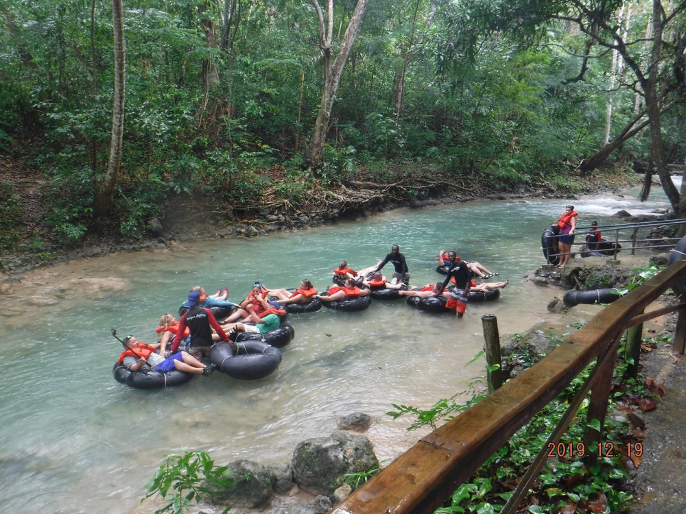 Private Blue Hole Secret Falls/River Rafting/River Tubing