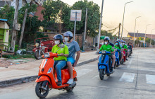 TOUR BY VESPA1