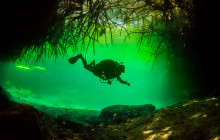 2 Dive In 2 Different Cenotes