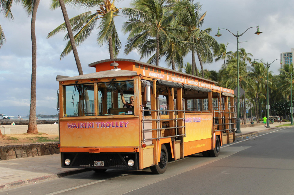 trolley tours waikiki