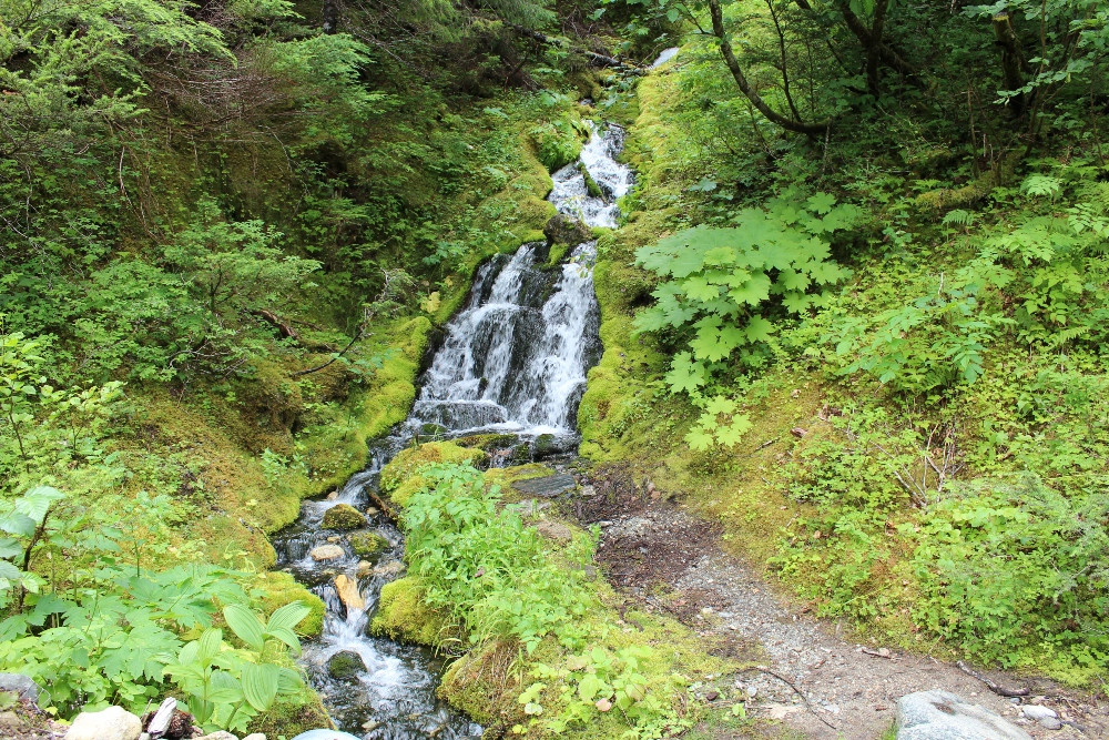 Takshanuk Mountain Trail