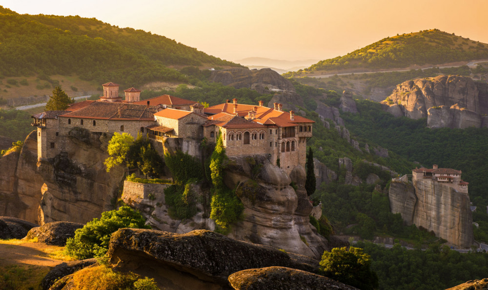 Meteora Tour from Kalabaka’s Train Station