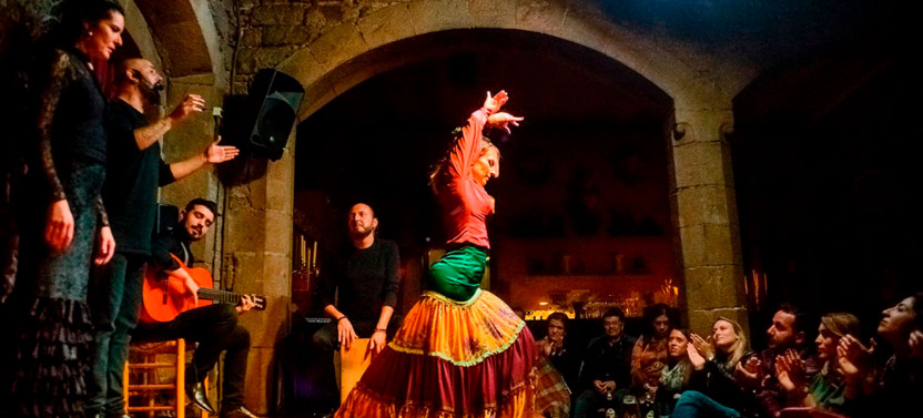 Private Barcelona Old Town Walking Tour, Flamenco Show & Tapas Tour, photo 5 of 13