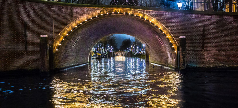 Amsterdam: Evening Canal Cruise