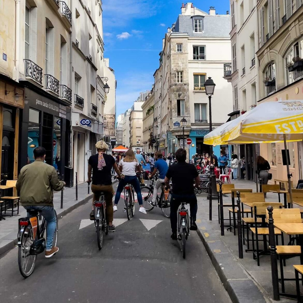 Small Group Paris Highlights Bike Tour - Paris | Project Expedition
