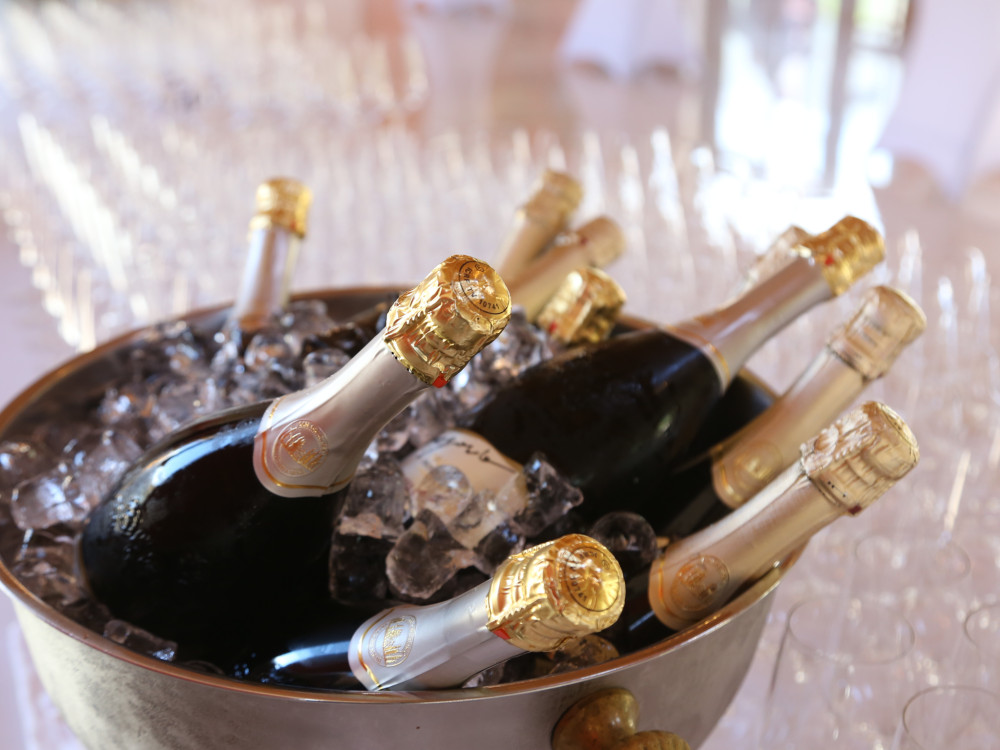 Small Group Prosecco Tasting at a Countryside Winery