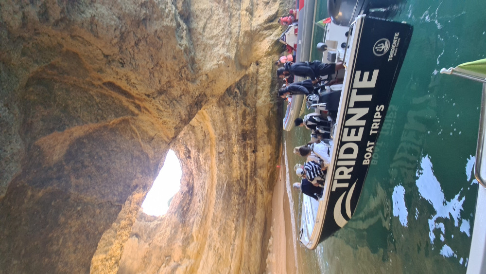 Benagil Cave Small Group Tour