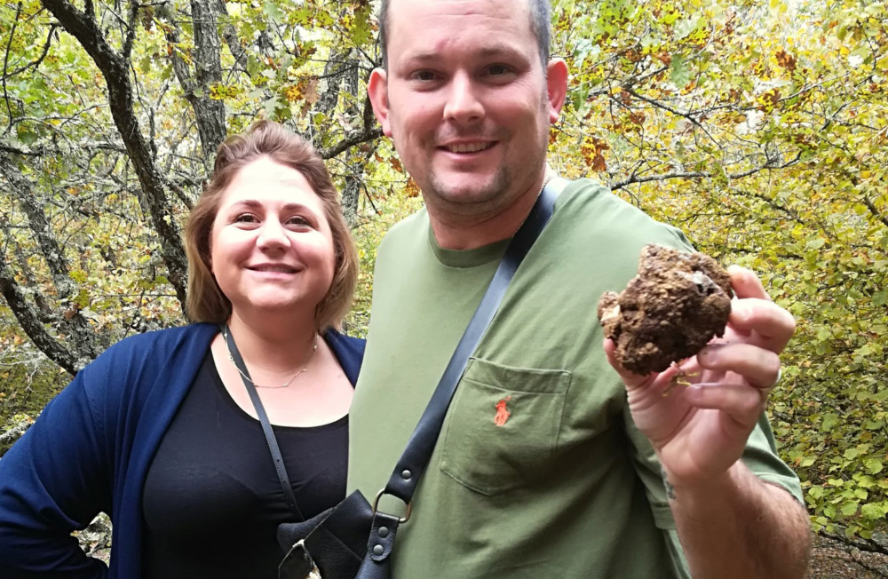 Small Group Truffle Tasting near Perugia with a Museum Visit