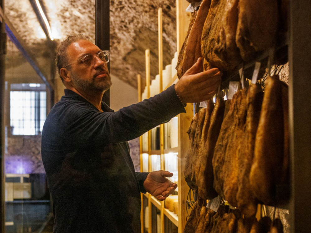 Small Group Wine Tasting & Food Pairing in an Underground Cellar in Rome