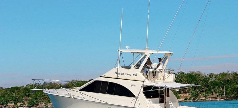 Private Fishing Charter - 42' Motor Yacht