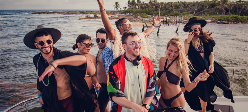 All Inclusive Half Day VIP Party Cruise with Live DJ - 40' Catamaran Bali