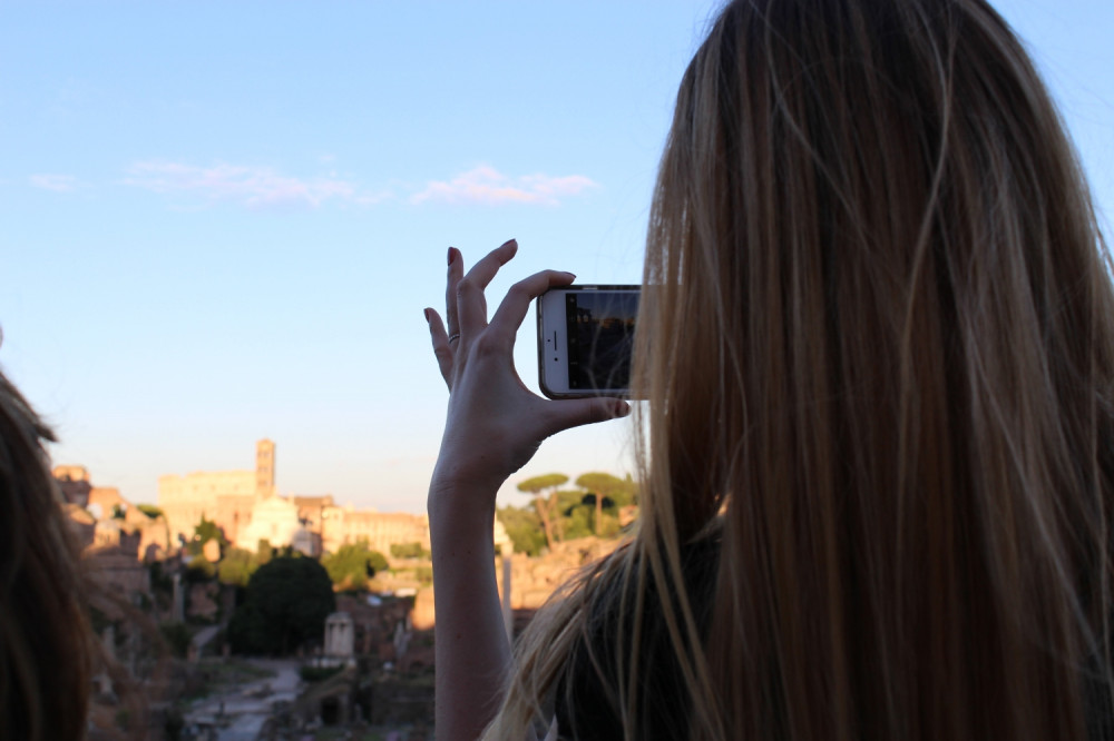 Special Visit by Evening: Colosseum Tour with Arena Floor