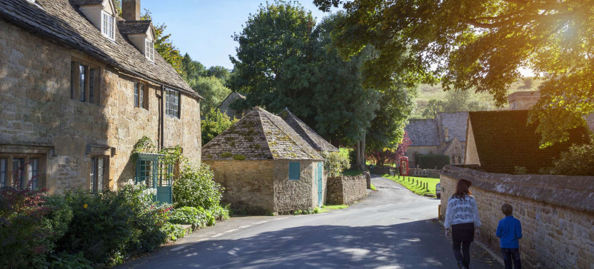 Private Expert-led Cotswolds Day Tour from Oxford