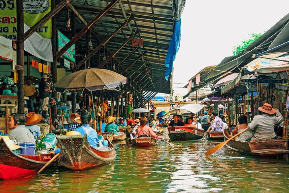 Bangkok Temples & Markets Tour with Grand Palace, Damnoen & Maeklong