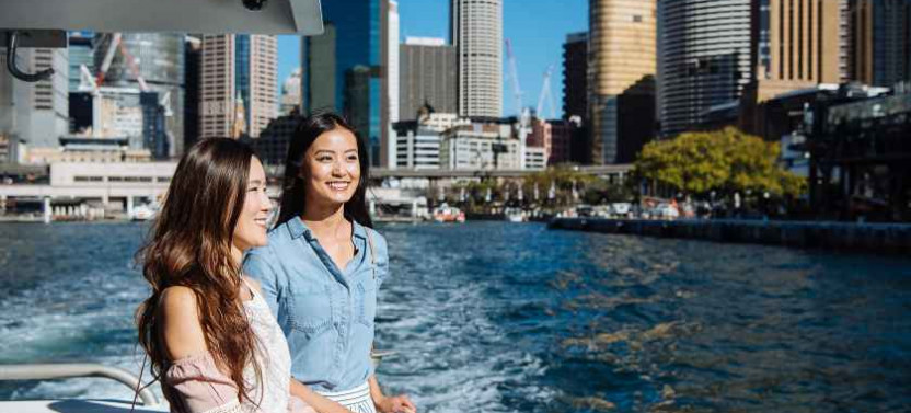 Sydney: Harbour Experience Sightseeing Cruise