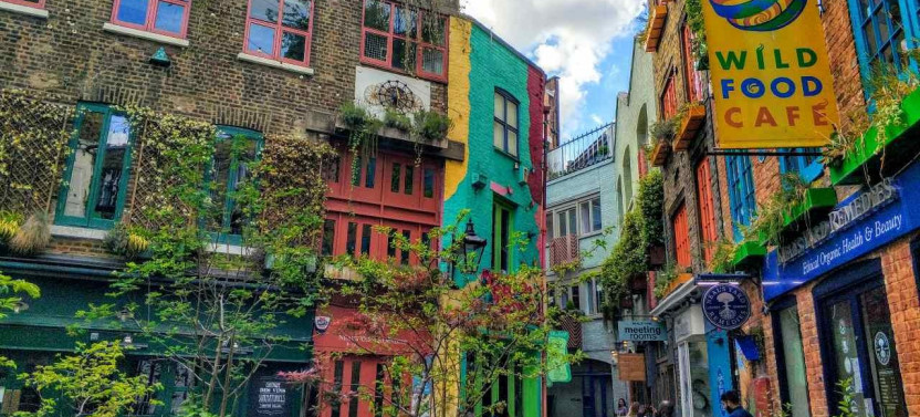 Highlights of London: LGBTQ History Self-Guided Game Tour
