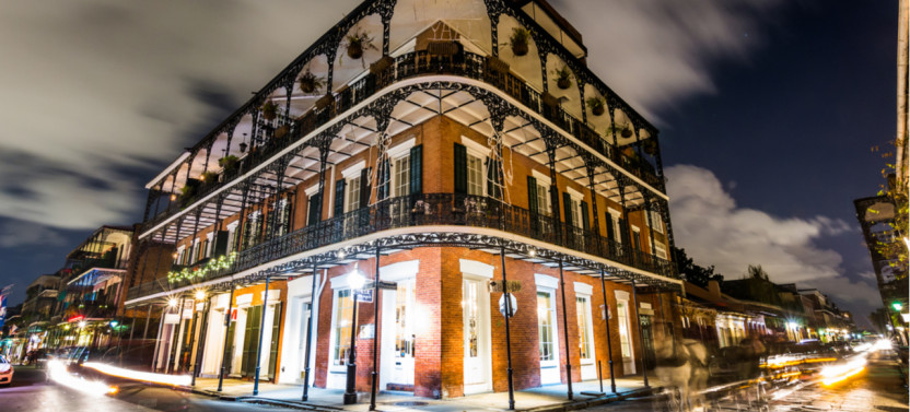 Ghosts of New Orleans: Night Walk Self-Guided Game Tour