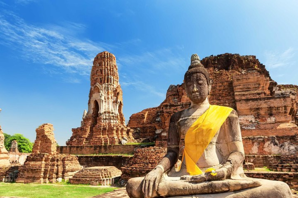 Ayutthaya Temples & Royal Palace Full-Day Tour from Bangkok