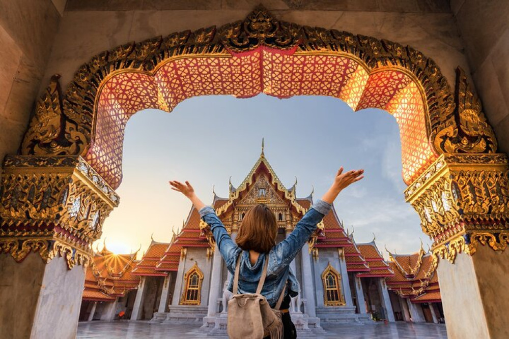 Private 10-Hour Custom Bangkok City Tour with Driver and Optional Guide