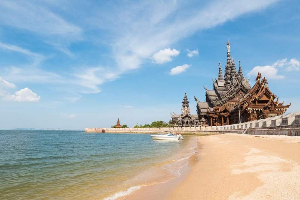 Small-Group & Private Pattaya & Coral Island Day Tour from Bangkok