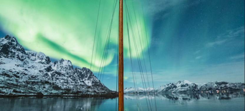 Northern Lights Hot Tub Cruise