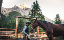 Discover Banff30