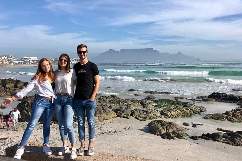 African Moon Adventures (Pty) Ltd