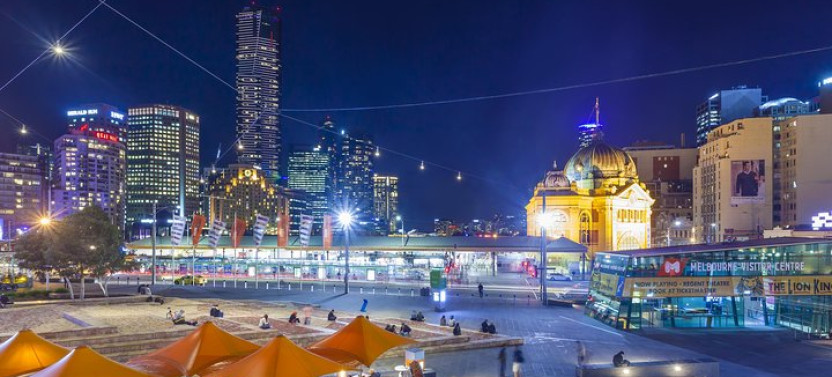 Melbourne By Night