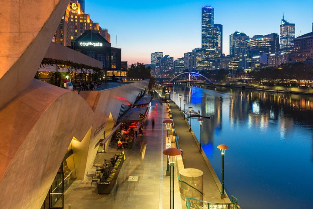 Melbourne By Night