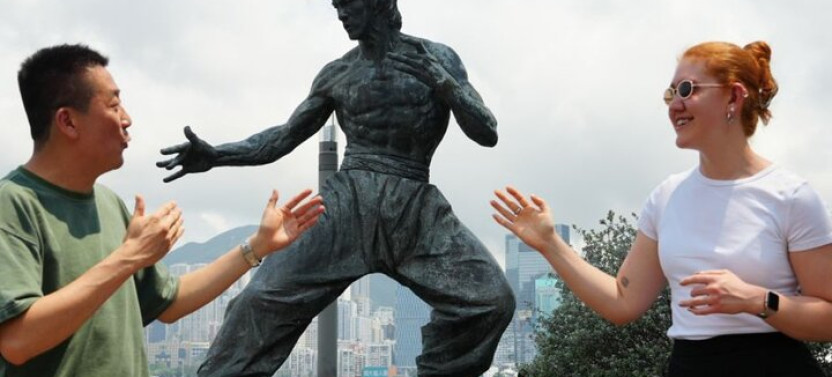Hong Kong Private & Personalized Full-day Tour With A Local Guide
