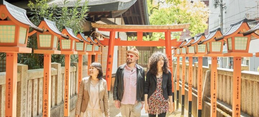 Private Osaka Highlights & Hidden Gems Tour With a Local