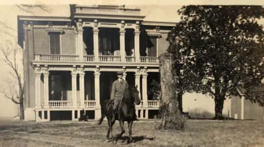 The Seeking Spirits Haunted Pub Crawl