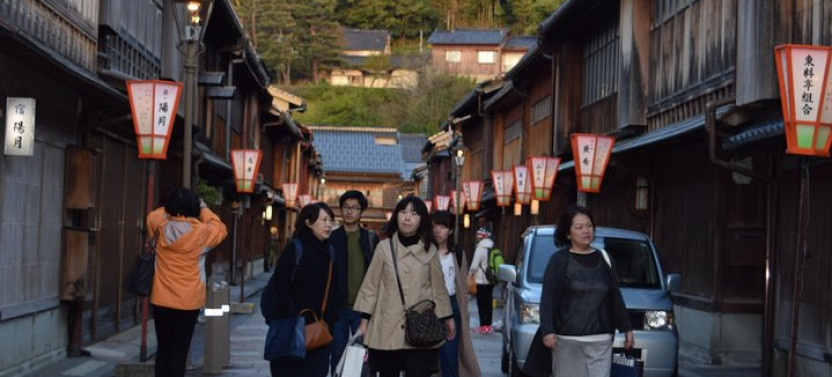 Private & Personalized Must See Kanazawa Tour With A Local