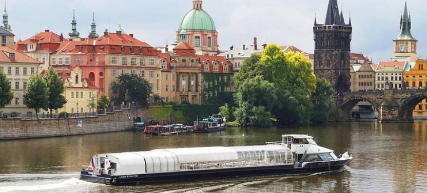 Private Prague Tour For Families With A Local
