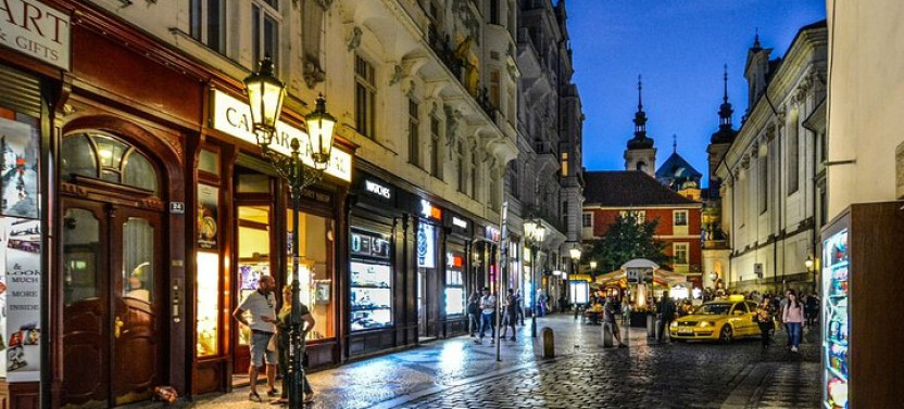 Private & Personalized Prague Night Tour With A Local Guide
