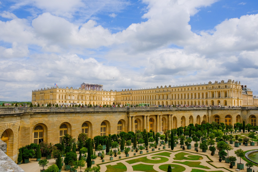 Half-Day Versailles Château And Gardens With Private Guide And Transfer