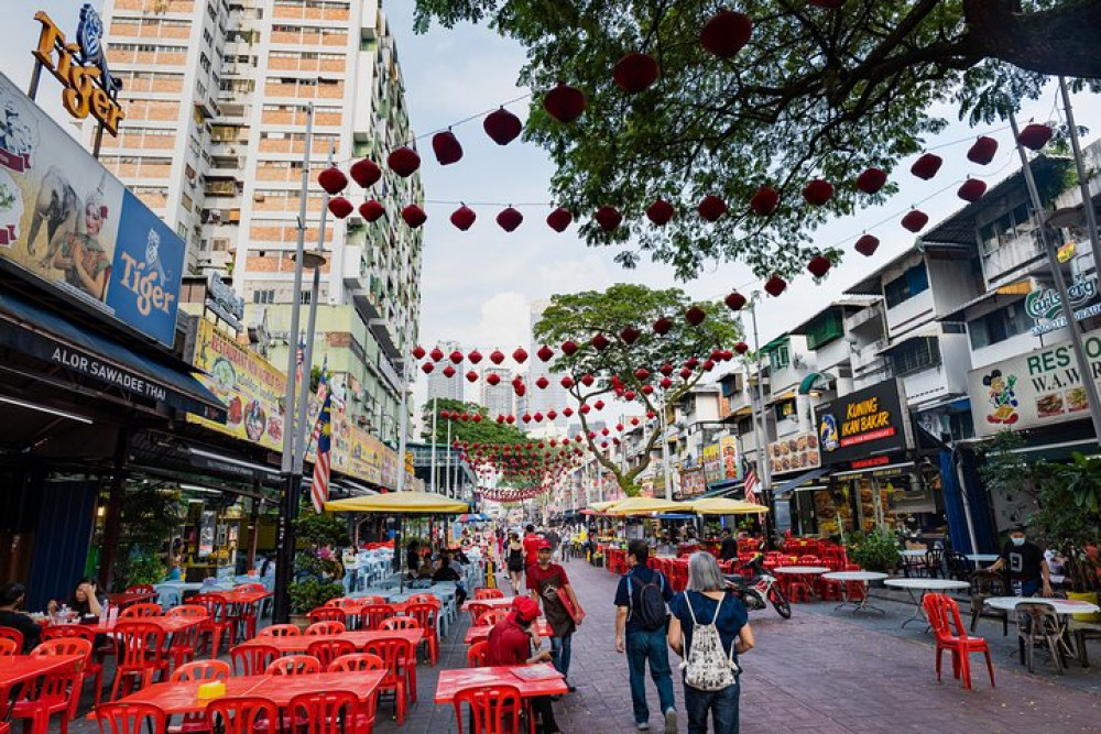 Kuala Lumpur Private Custom Tour: Hidden Gems & City Highlights