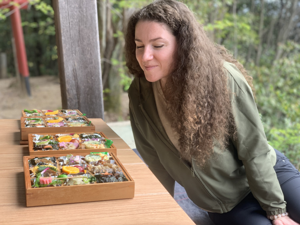 Asageshiki Hiroshima: Trekking Futabayama and the History of Hiroshima