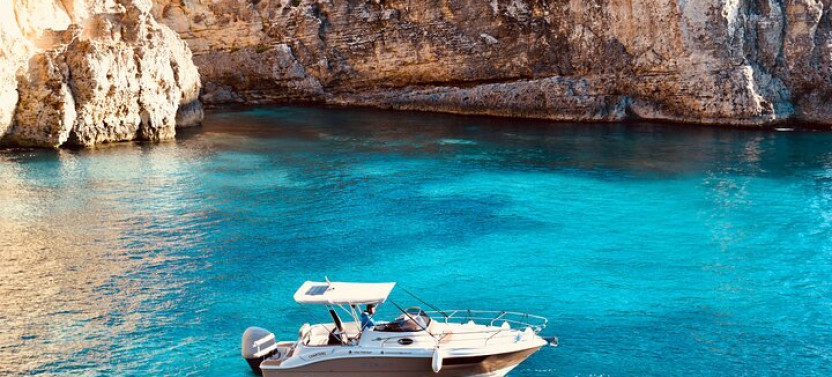 Private Leisure Speed Boat Charter around Comino & Blue Lagoon
