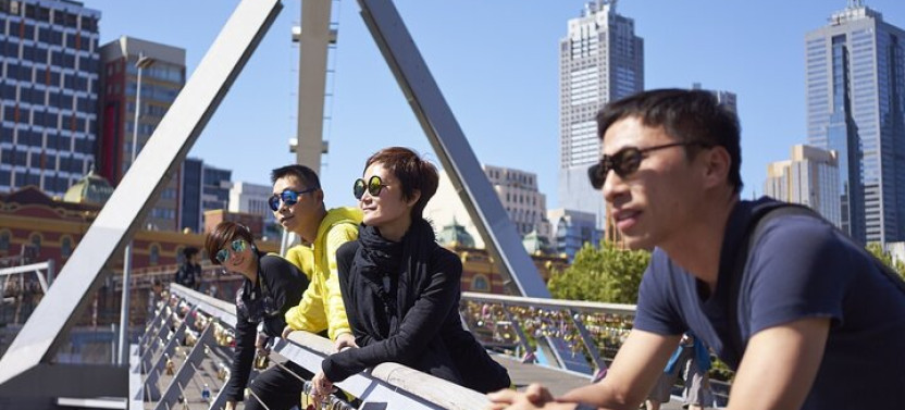 Melbourne Private Tour: Highlights & Hidden Gems With A Local