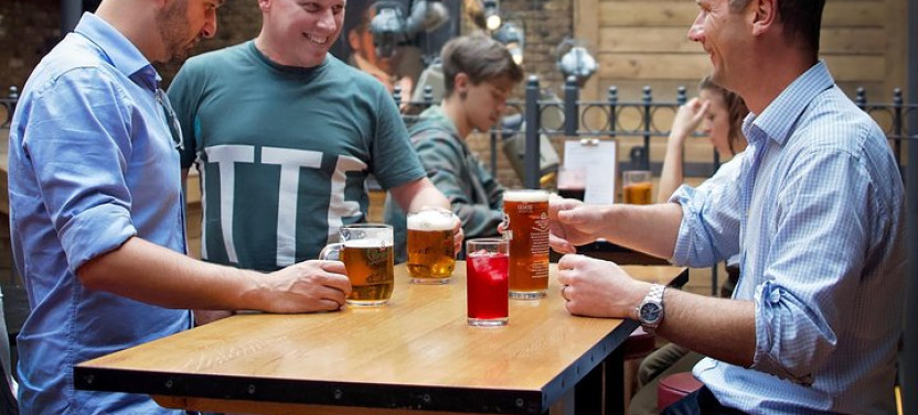 London Historic Pub Tour With A Local Tailored To Your Interests & Tastes