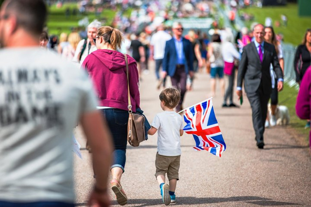 Private & 100% Personalized Windsor Day Trip From London With A Local