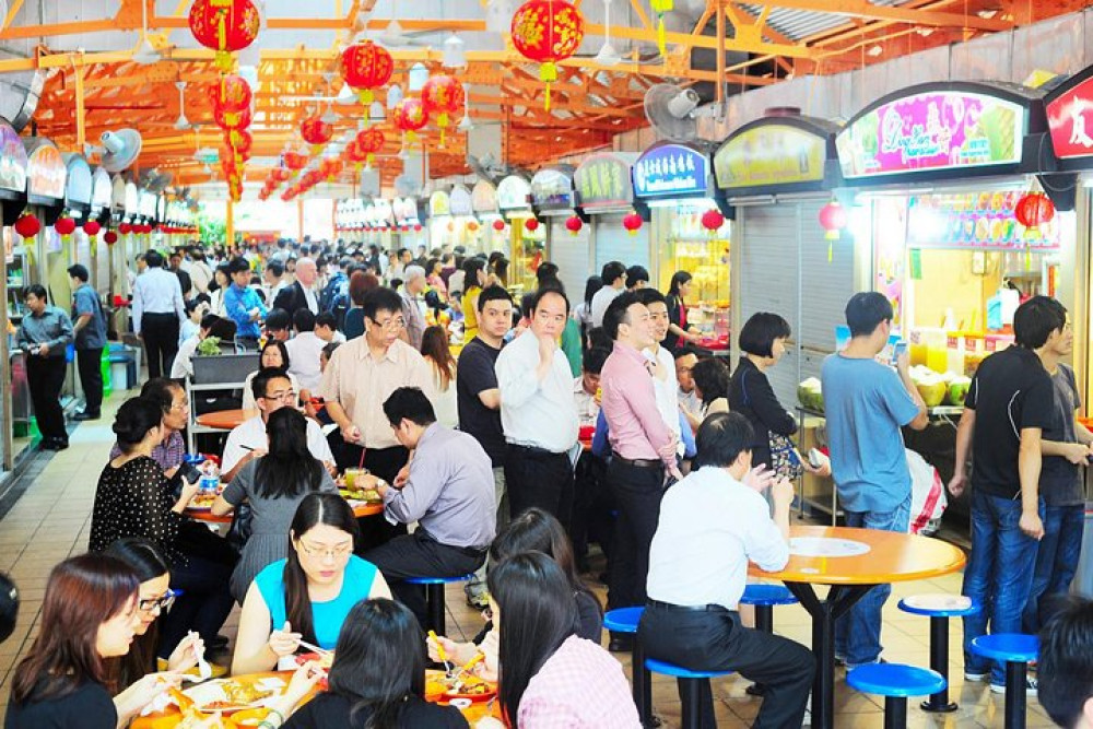 Singapore Hawker Centers: Private Food Tour with a Licensed Guide