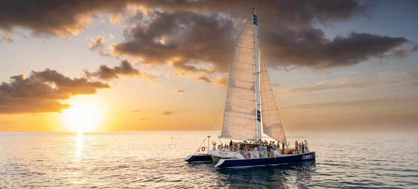 Catamaran Champagne Sunset Sail