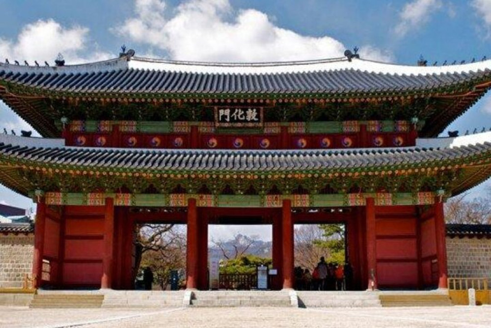 Private & Custom Family Day In Seoul With A Local
