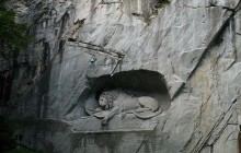 Lion Monument
