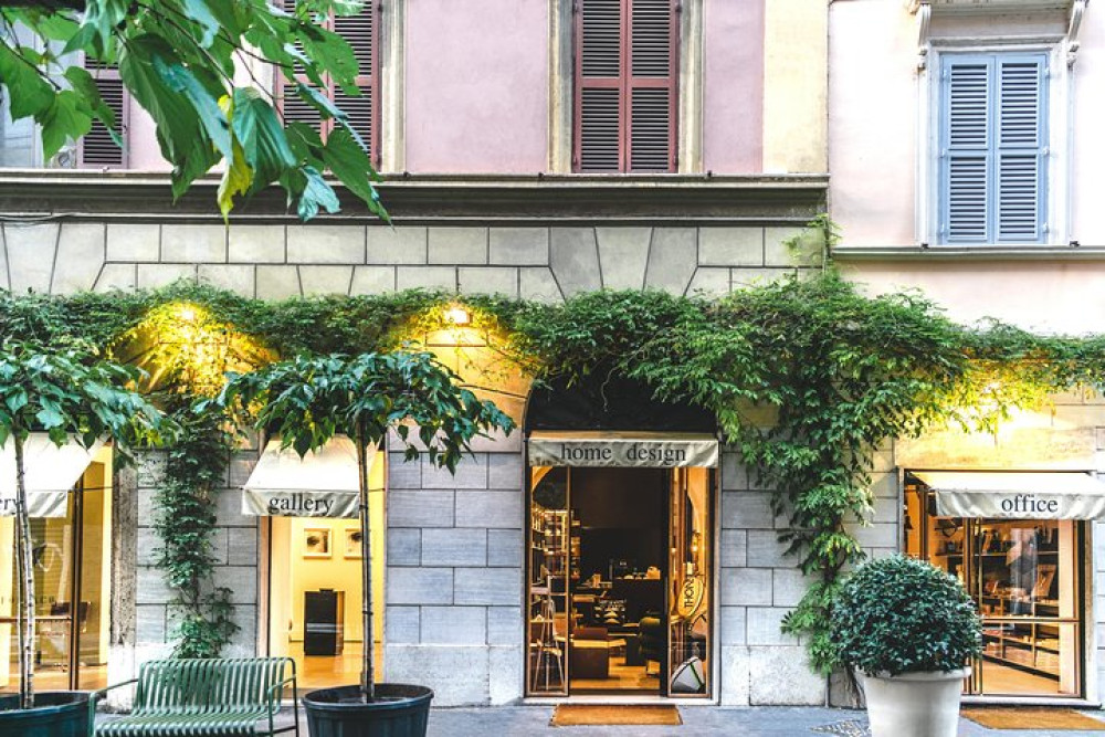 Private & Custom Rome Shopping Tour: Chic Boutiques & Hidden Gems
