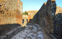 Pompeii & Mt Vesuvius Private Tour from Naples