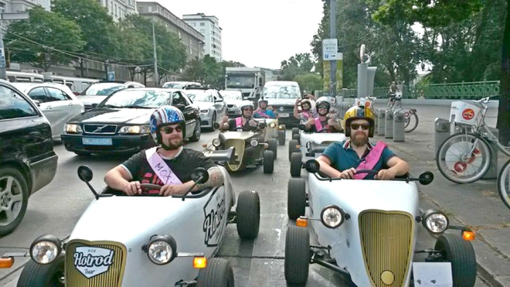 The Ultimate Party Tour in Vienna: Bachelorette Experience