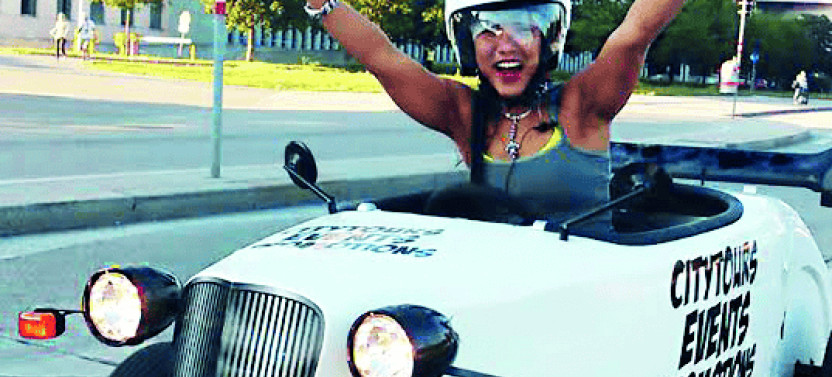 Hotrod Vienna Daylight Tour - The Fastest Sightseeing Tour!